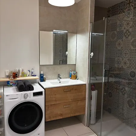 Apartment L'oree - Garden - Parking - Near Train Station - Prm *
